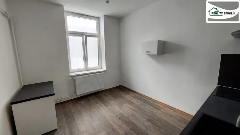 Pronájem bytu 1+1, Cheb, Evropská, 46 m2