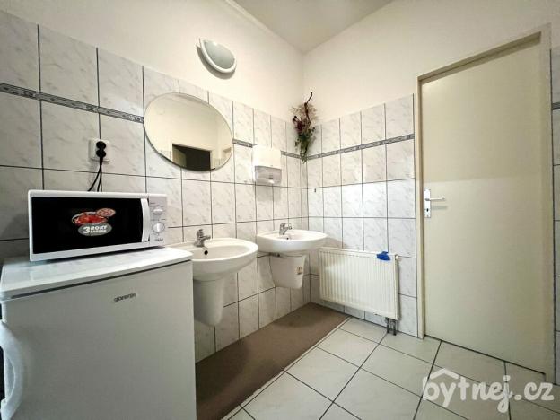 Pronájem kanceláře, Olomouc, Horní náměstí, 142 m2