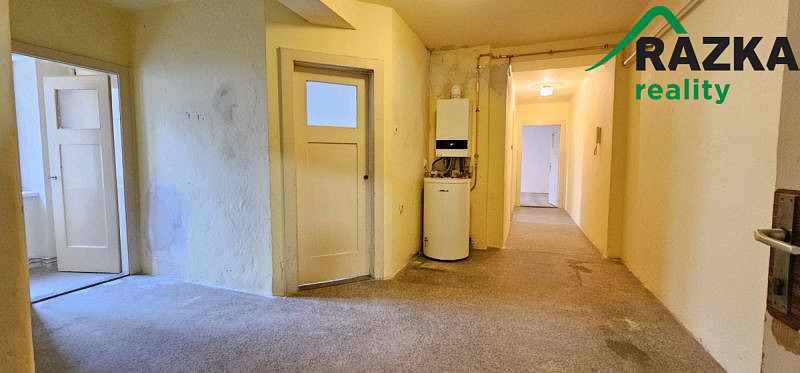 Pronájem bytu 3+1, Planá, Hřbitovní, 112 m2