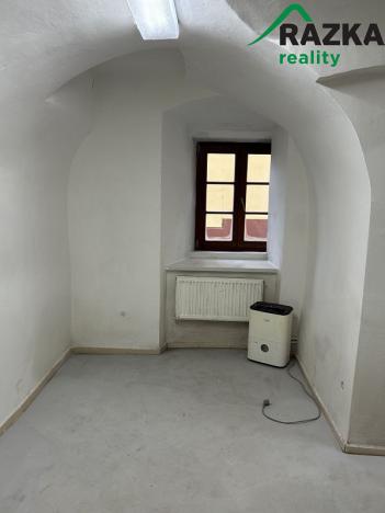 Pronájem obchodního prostoru, Planá, 65 m2