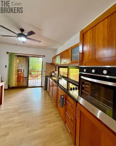 Prodej bytu 3+kk, Coxen Hole, Roatán, Honduras, 111 m2