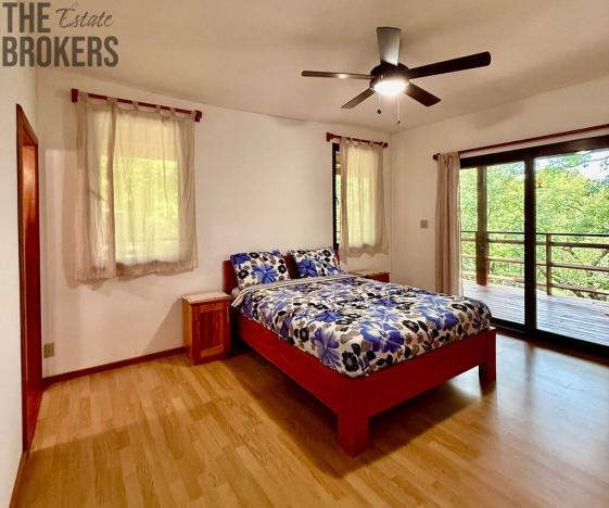 Prodej bytu 3+kk, Coxen Hole, Roatán, Honduras, 111 m2