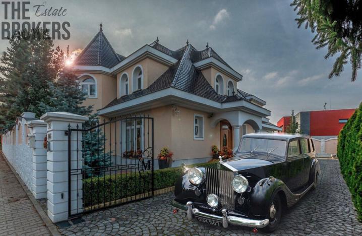 Prodej rodinného domu, Praha - Dolní Měcholupy, U přejezdu, 359 m2