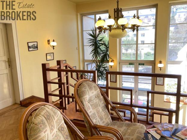 Pronájem kanceláře, Praha - Libeň, V Holešovičkách, 100 m2