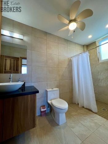 Prodej rodinného domu, Coxen Hole, Roatán, Honduras, 325 m2