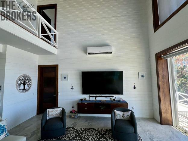 Prodej rodinného domu, Coxen Hole, Roatán, Honduras, 371 m2