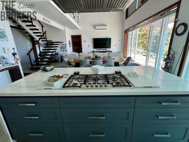 Prodej rodinného domu, Coxen Hole, Roatán, Honduras, 371 m2