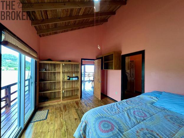 Prodej rodinného domu, Coxen Hole, Roatán, Honduras, 139 m2