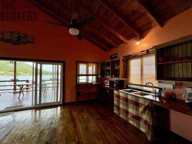 Prodej rodinného domu, Coxen Hole, Roatán, Honduras, 139 m2