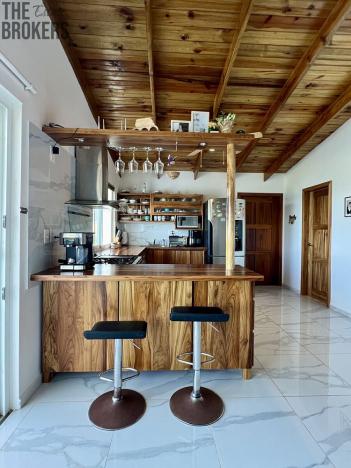 Prodej rodinného domu, Coxen Hole, Roatán, Honduras, 278 m2