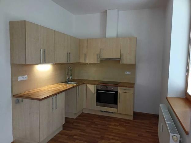 Pronájem bytu 2+kk, Mikulov, Bezručova, 67 m2