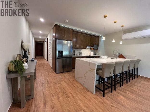 Prodej bytu 3+1, Coxen Hole, Roatán, Honduras, 139 m2