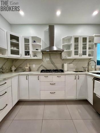 Prodej rodinného domu, Coxen Hole, Roatán, Honduras, 245 m2