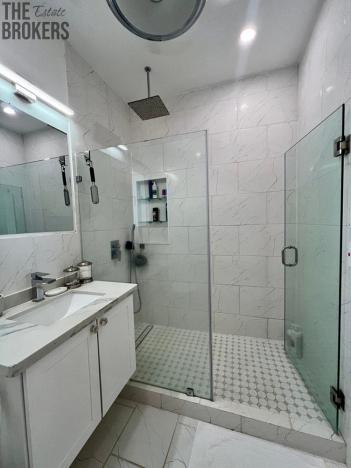 Prodej rodinného domu, Coxen Hole, Roatán, Honduras, 245 m2