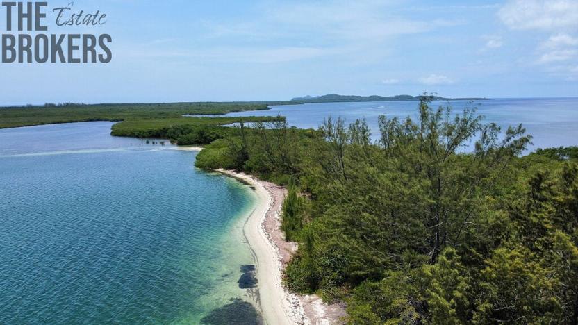 Prodej pozemku, Port Royal, José Santos Guardiola, Honduras, 161996 m2