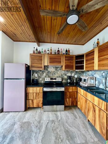 Prodej rodinného domu, Coxen Hole, Roatán, Honduras, 343 m2