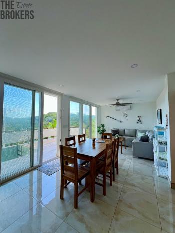 Prodej rodinného domu, Coxen Hole, Roatán, Honduras, 343 m2