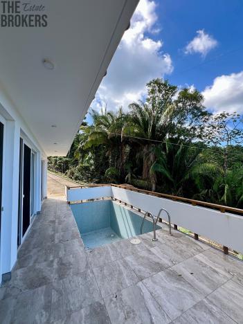 Prodej rodinného domu, Coxen Hole, Roatán, Honduras, 343 m2