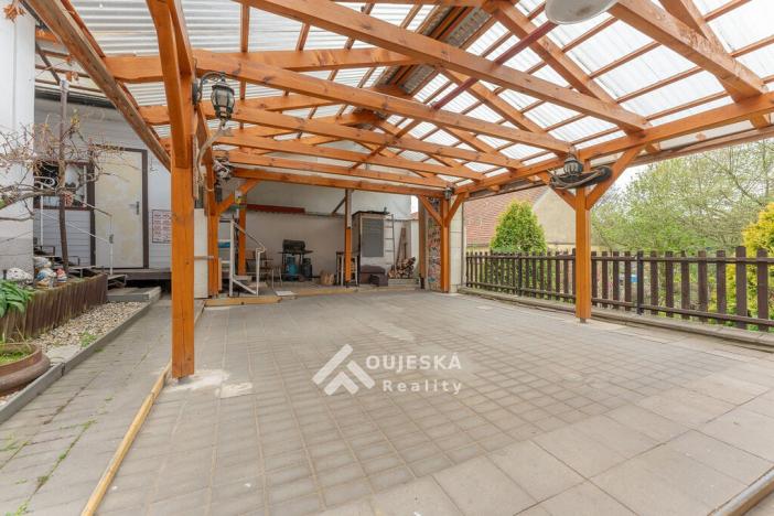 Prodej restaurace, Lhota Rapotina, 129 m2