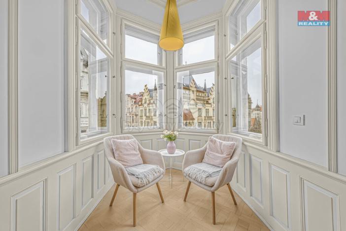 Pronájem bytu 2+kk, Praha - Staré Město, Pařížská, 70 m2