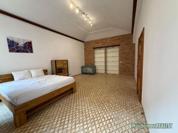 Prodej bytu 2+kk, Praha - Nové Město, U půjčovny, 80 m2