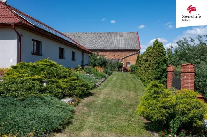 Prodej rodinného domu, Příkazy, 236 m2