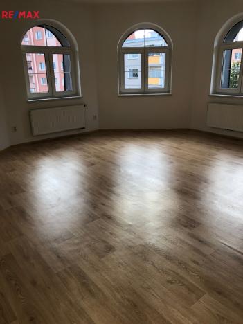 Prodej bytu 2+1, Mariánské Lázně, Družstevní, 75 m2