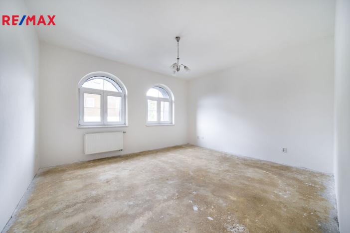 Prodej bytu 2+1, Mariánské Lázně, Družstevní, 75 m2