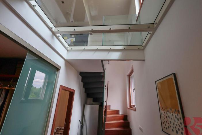 Prodej bytu 4+kk, Praha - Uhříněves, V bytovkách, 116 m2