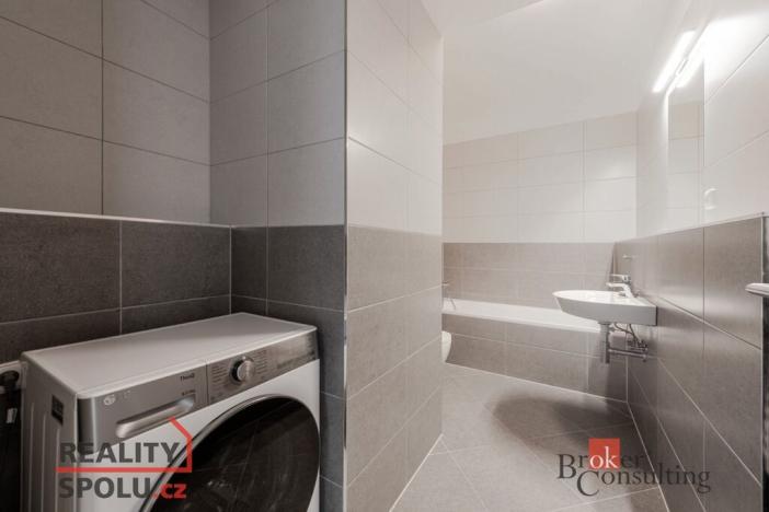 Prodej bytu 2+kk, Praha - Ruzyně, Huppnerova, 53 m2