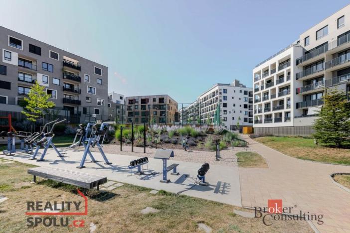 Prodej bytu 2+kk, Praha - Ruzyně, Huppnerova, 53 m2