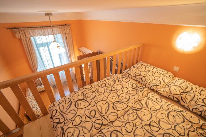 Prodej bytu 3+kk, Karlovy Vary, Kolmá, 71 m2