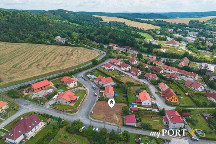 Prodej pozemku pro bydlení, Plasy, Nad Stodolami, 695 m2
