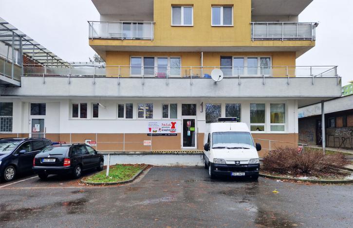 Prodej obchodního prostoru, Otrokovice - Kvítkovice, Hlavní, 430 m2