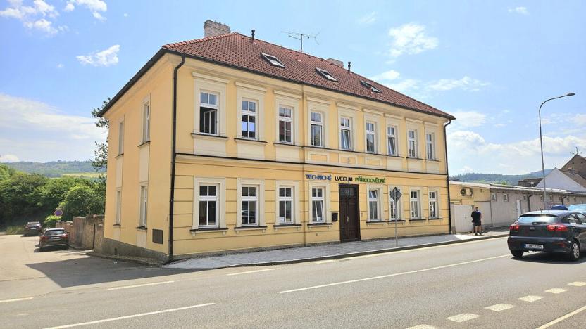 Pronájem kanceláře, Králův Dvůr, Plzeňská