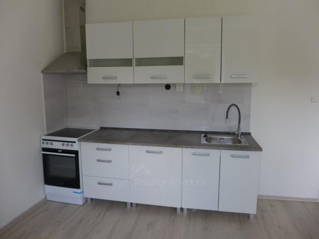Pronájem bytu 1+kk, Skalice u České Lípy, 32 m2
