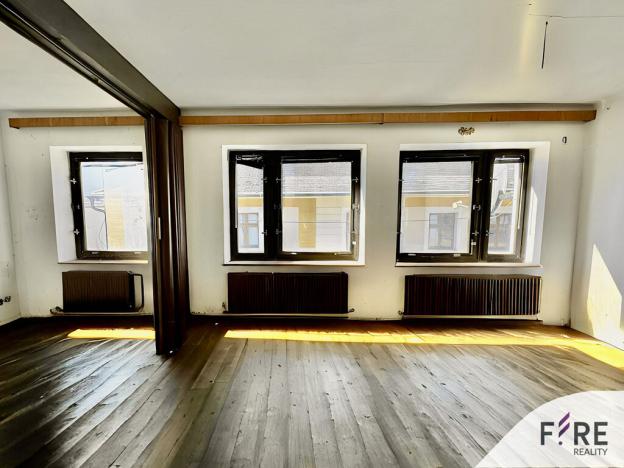 Prodej rodinného domu, Turnov, Tázlerova, 300 m2