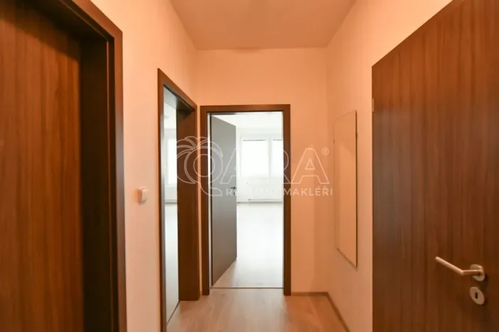 Pronájem bytu 2+kk, Praha - Dolní Měcholupy, Honzíkova, 58 m2