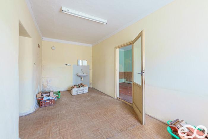 Prodej rodinného domu, Stárkov, 278 m2