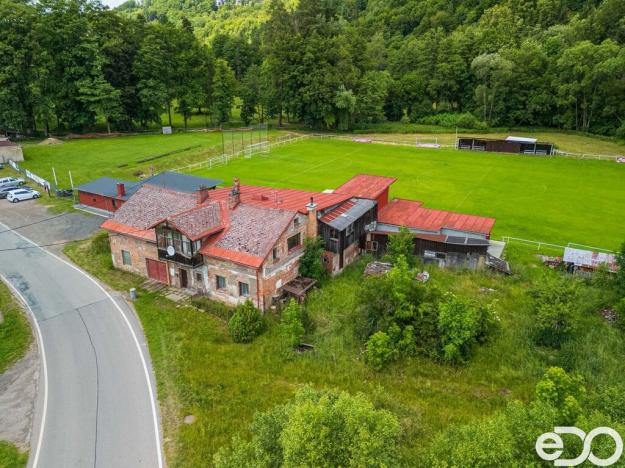 Prodej rodinného domu, Stárkov, 278 m2