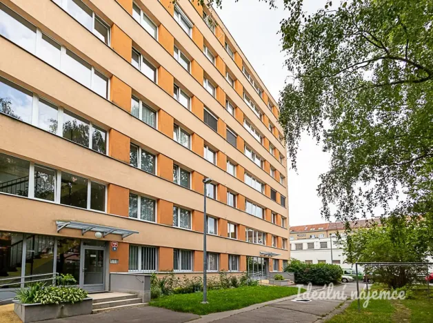 Pronájem bytu 4+kk, Praha - Michle, Přímětická, 68 m2