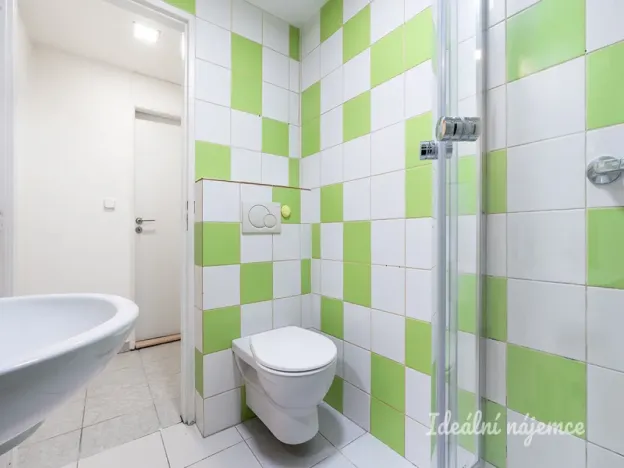 Pronájem bytu 1+kk, Praha - Vršovice, Petrohradská, 24 m2