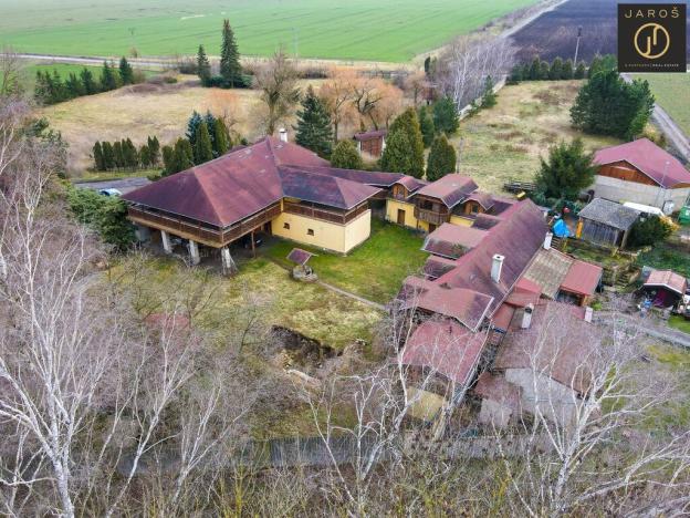 Prodej zemědělské usedlosti, Šlapanice, 1400 m2