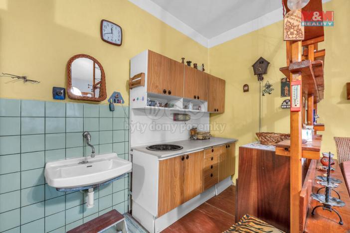 Prodej rodinného domu, Police nad Metují - Hlavňov, 160 m2