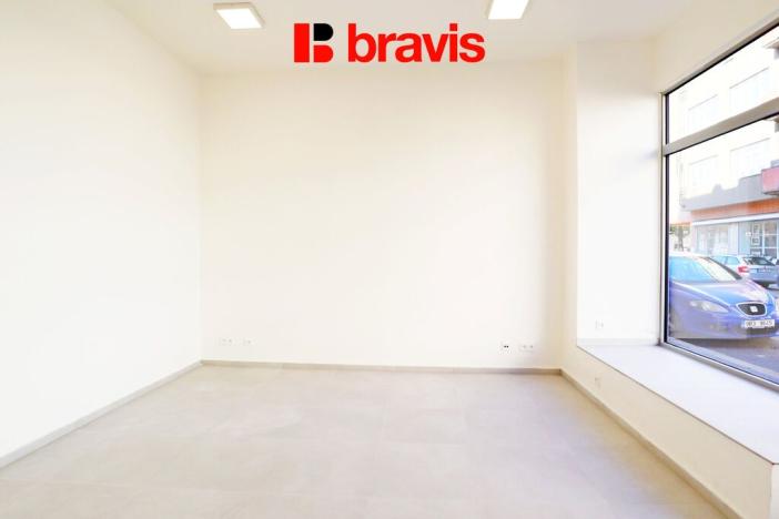 Pronájem kanceláře, Brno - Husovice, Dukelská třída, 28 m2