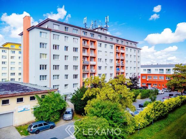 Prodej bytu 2+1, Třebíč - Horka-Domky, Demlova, 55 m2