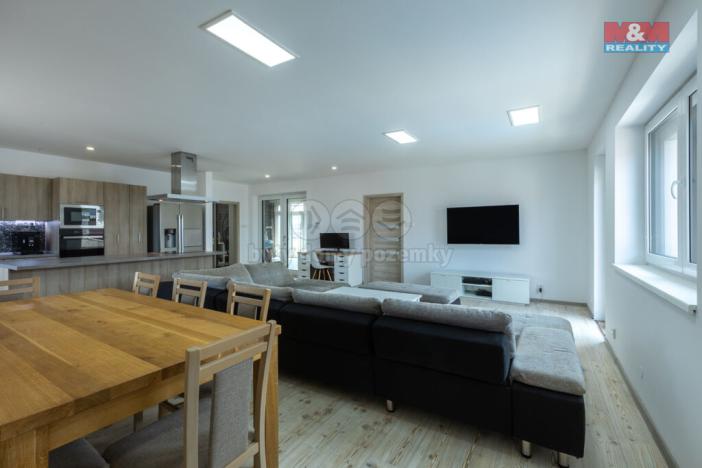 Prodej rodinného domu, Blšany u Loun, 176 m2