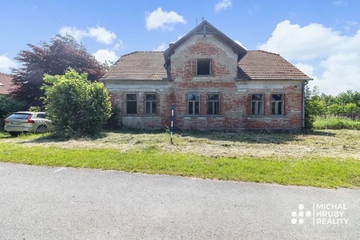 Prodej rodinného domu, Bělotín, 192 m2