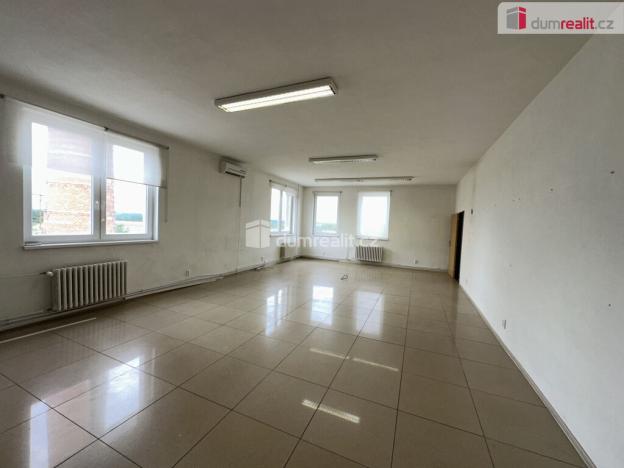 Pronájem obchodního prostoru, Dubňany, Horní huť, 450 m2