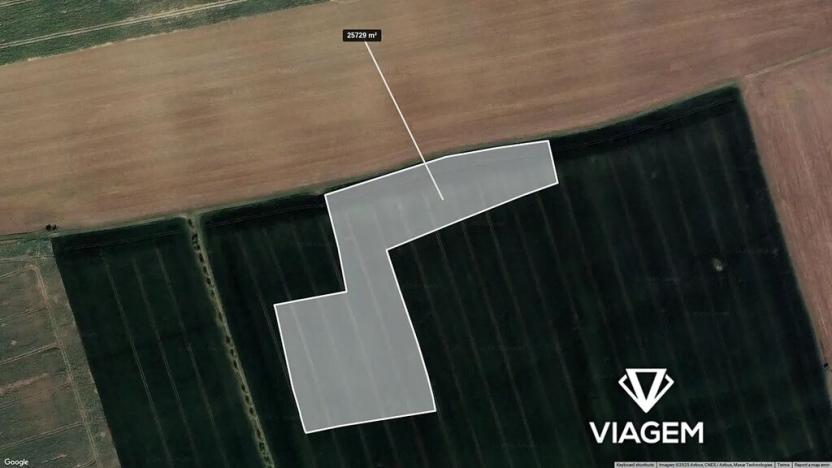 Prodej pole, Zákolany, 25729 m2